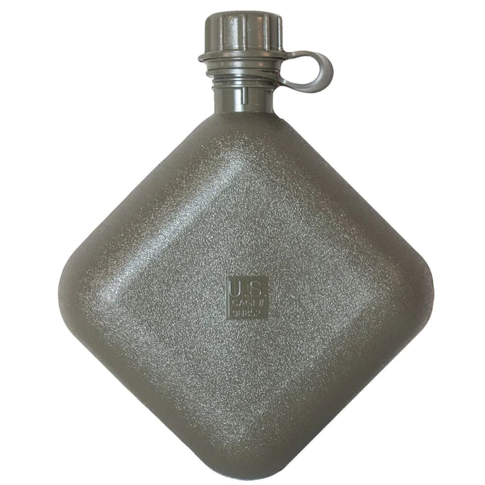 http://armynavymarinestore.com/cdn/shop/files/gi-collapsible-2-qt-bladder-canteen-olive-drab-adventure-canteens-hydration-fox-outdoor-products-flask-water_971_700x_cb33a289-8390-4097-a168-51b0ad1ff7de.webp?v=1686252348
