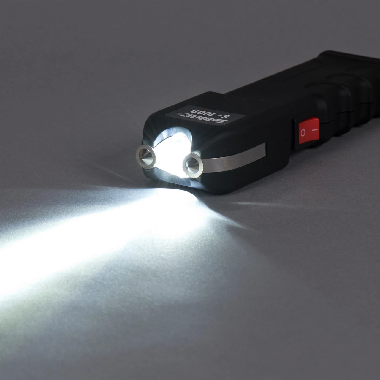Sabre | 3-in-1 Stun Gun with Flashlight & Anti-Grab Bar Technology